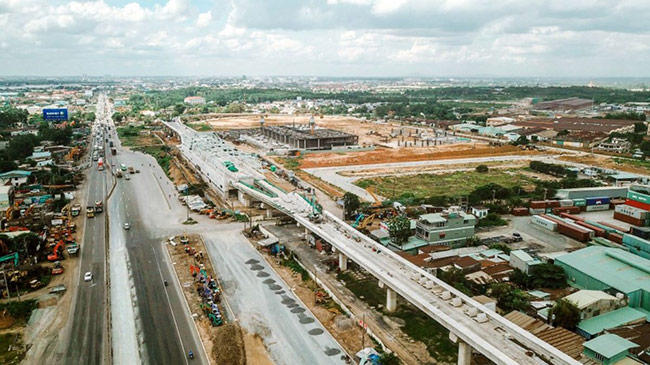 “Các khu đô thị mới hình thành, phát triển nhanh, tạo nên một diện mạo đô thị hoàn toàn mới cho khu vực phía Đông Sài Gòn”, PGS-TS Nguyễn Bá Hoàng nhận định.
